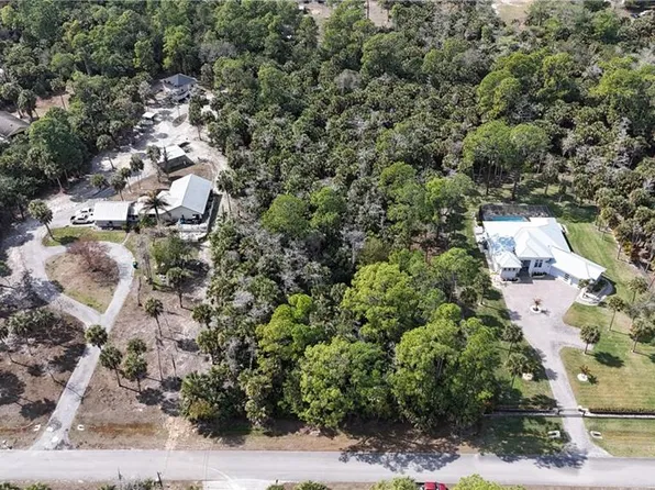  9th ST NW, NAPLES, FL 34120