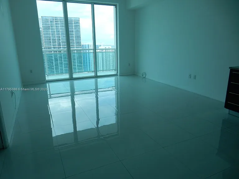 950 Brickell Bay Dr #4508 — Photo 3