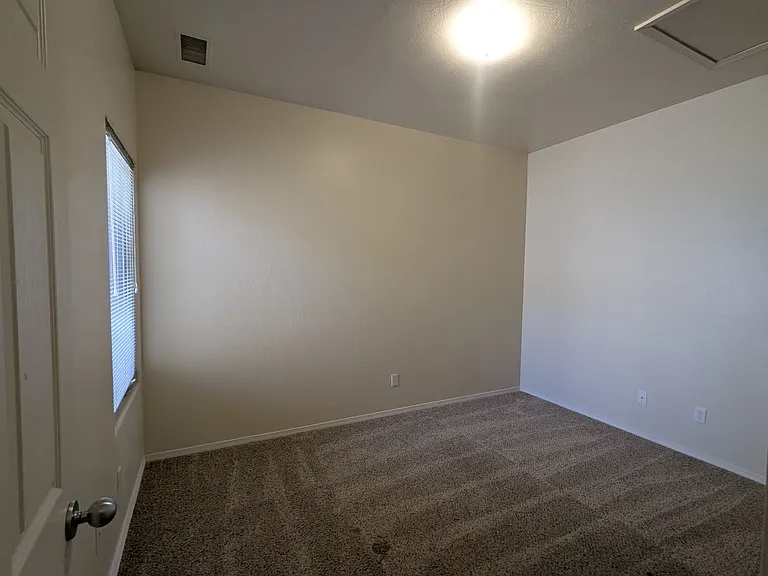 3051 Southern Blvd SE #D — Photo 24