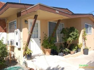 318 W 13th Ave, Escondido, CA 92025