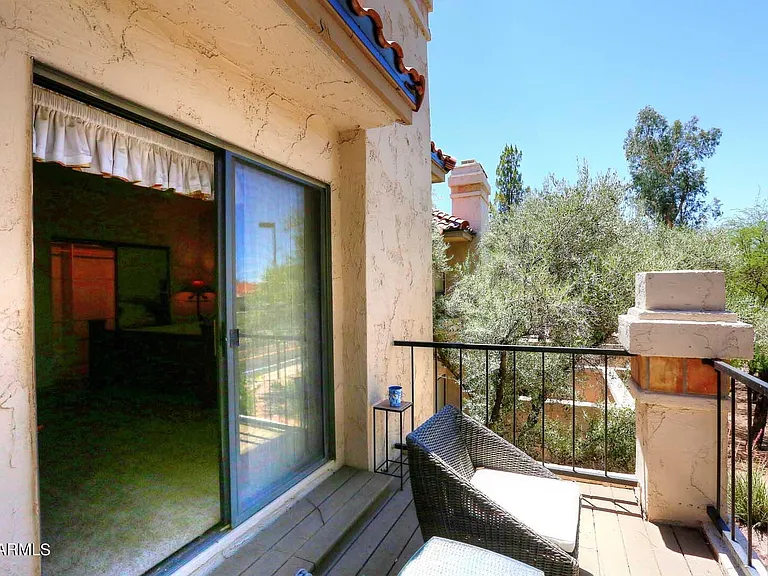 9705 E Mountain View Rd #1032 — Photo 8
