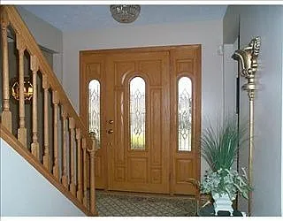 1017 James Ln photo 1
