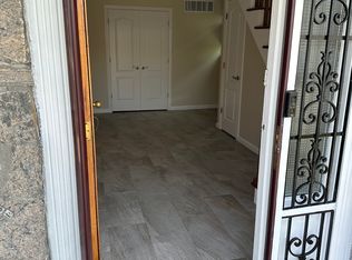 154-16 Locke Ave #2, Whitestone, NY 11357