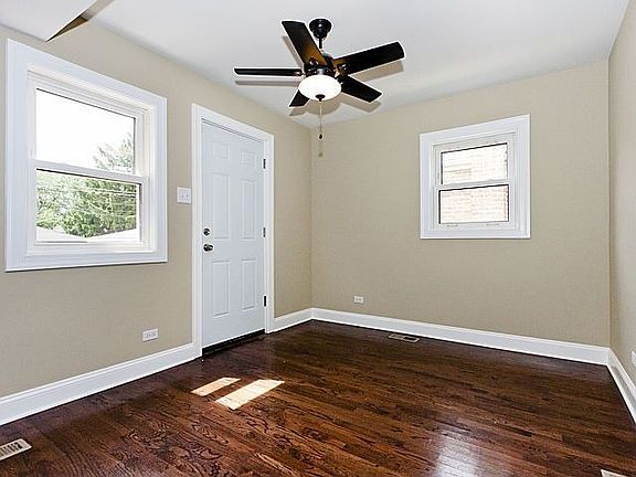 5th image of 8724 S Blackstone Ave