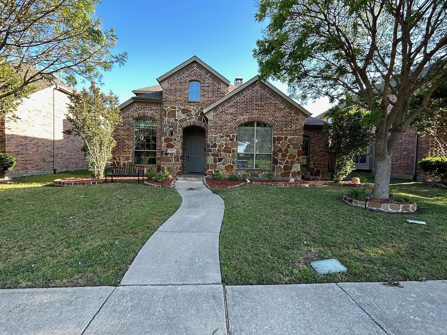 6039 Stanton Pl — Photo 2