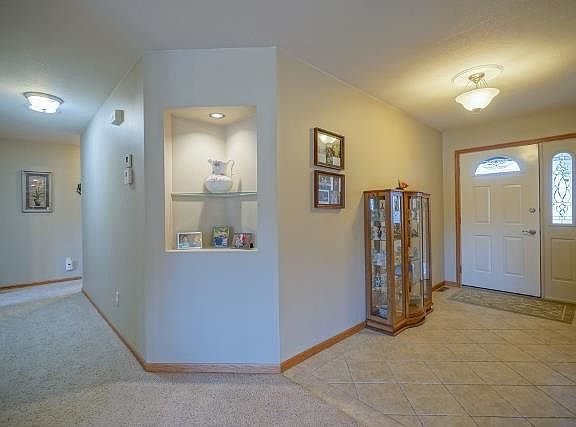 3rd image of 1809 Baneberry Ct