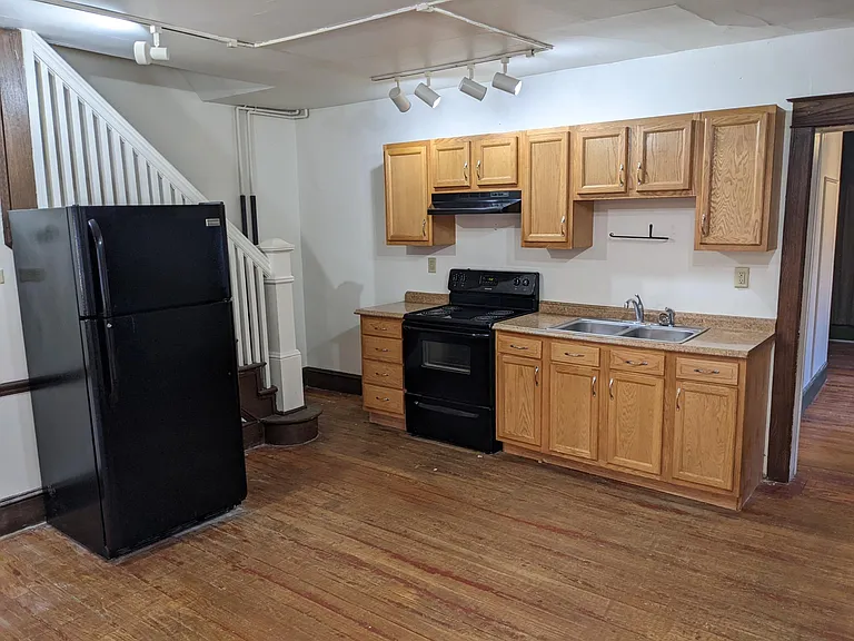 201 W King St #1 — Photo 15