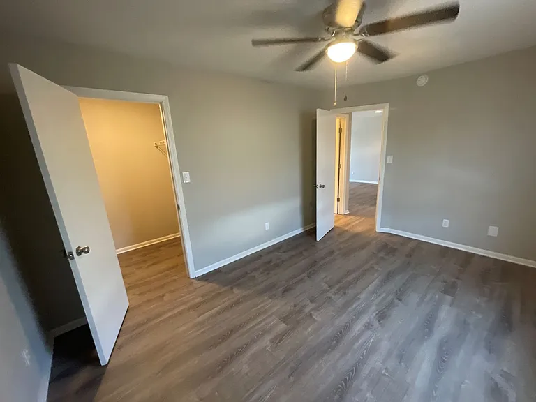 1421 Risen Star Ct — Photo 12
