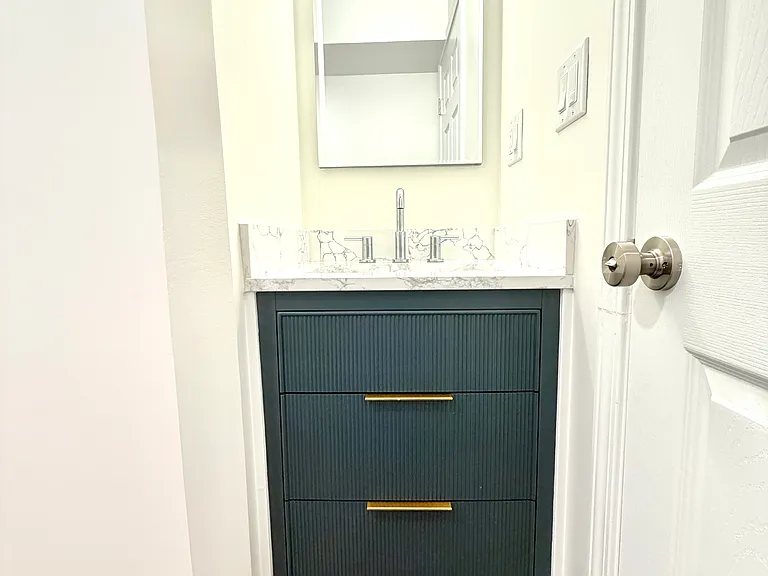 1360 Clayton St #3 — Photo 12