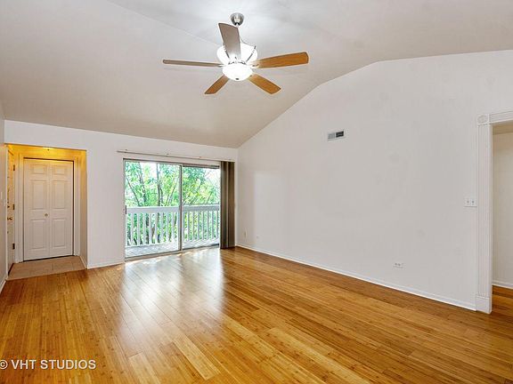 2nd image of 4710 N Elston Ave APT 301