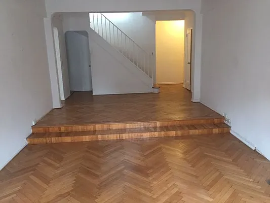 Rented by Punia & Marx Inc. | media 3