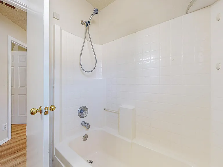 3473 Martin Meadows Dr NE — Photo 26