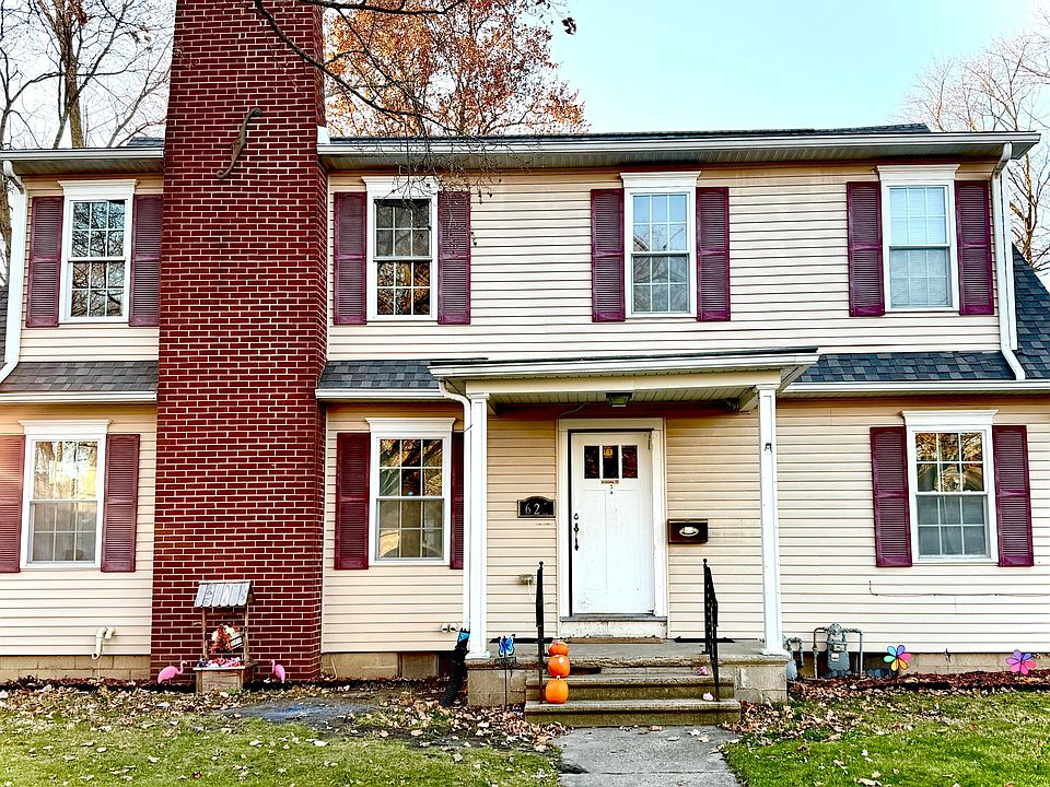 1st image of 622 N 13th St