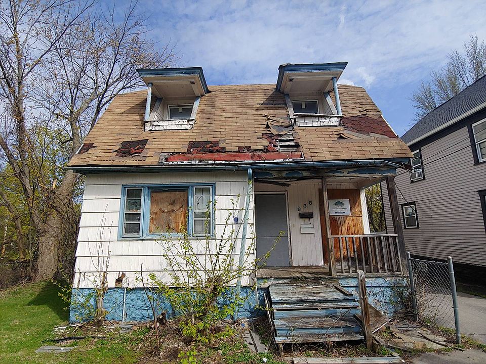 1st image of 638 W Newell St