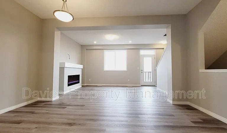 2072 Wonnacott Way SW #79 — Photo 2