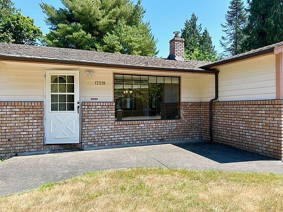 2nd image of 12218 96th Pl NE