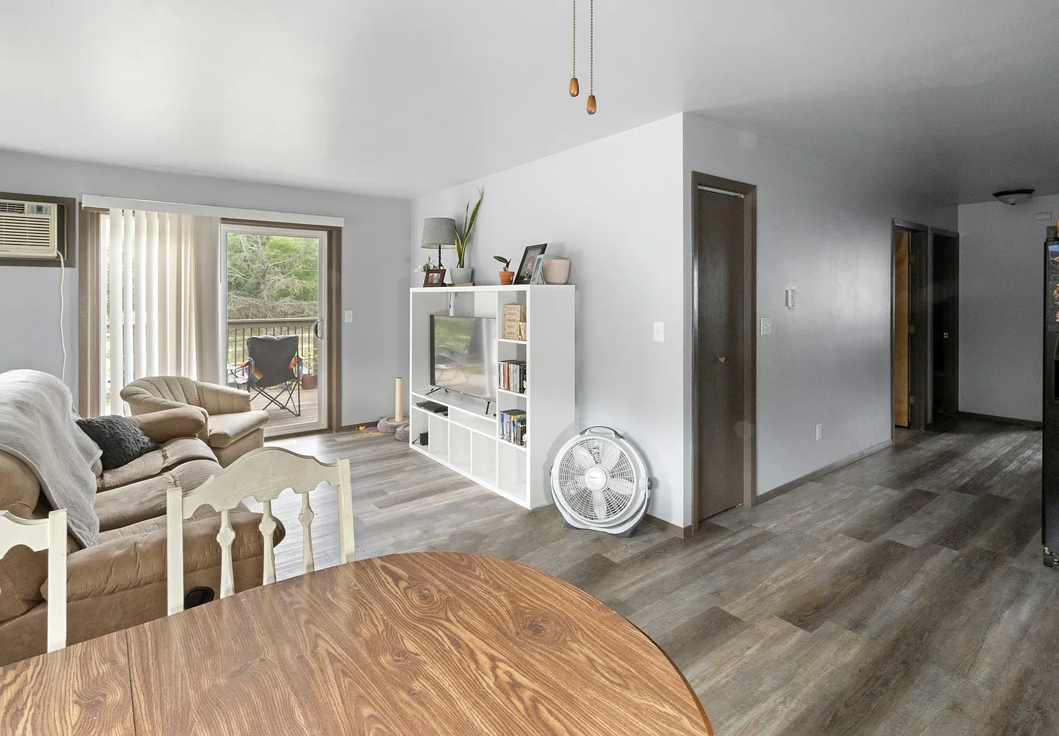 271 Shannon Court, Unit 1 — Photo 1