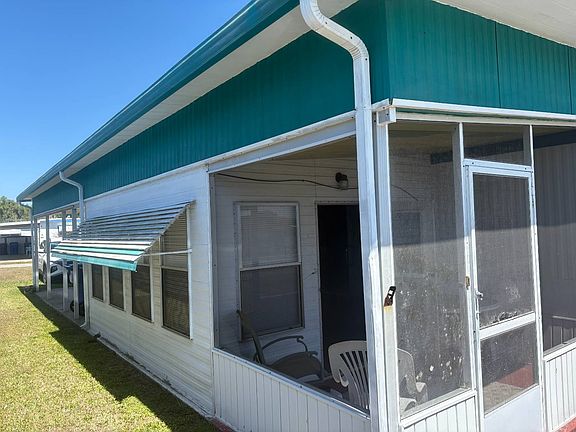 3rd image of 1007 2nd St SE