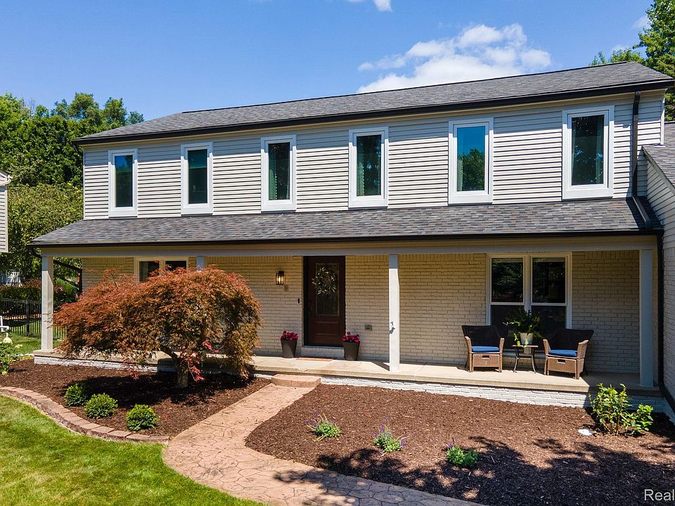 1st image of 1120 Hackberry Cir