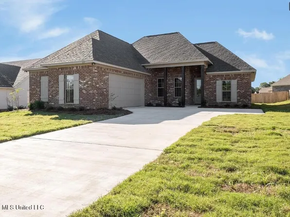 123 Porter Ridge Dr, Canton, MS 39046