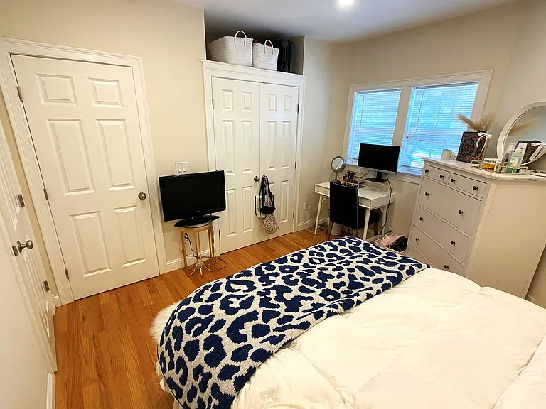 66 Temple St #1 — Photo 20