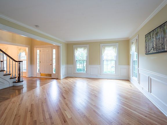 5th image of 23246 N Providence Dr #0