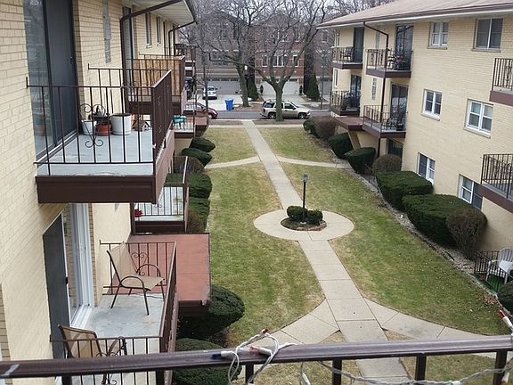 5th image of 5324 W Windsor Ave APT 3E