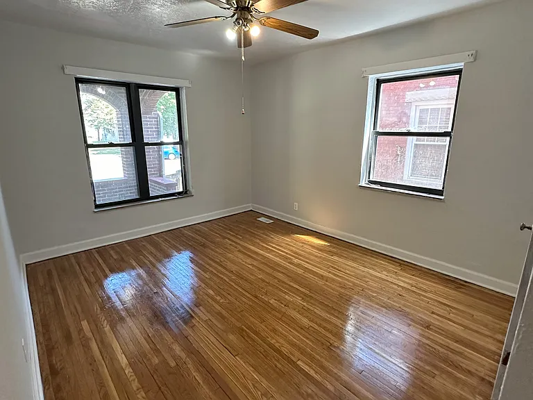 2121 9th Ave #1 — Photo 11
