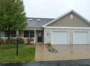 905 Evergreen Ln, Mason, MI 48854