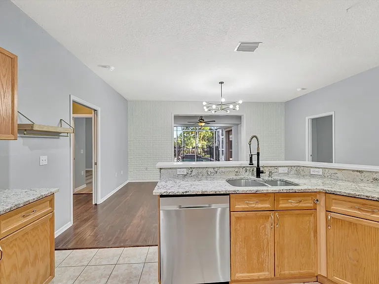 5318 Colony Meadows Ln — Photo 13