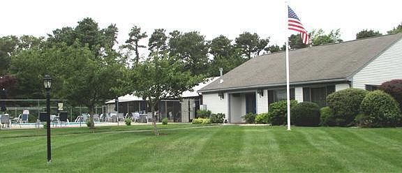 5th image of 133 Crescent Lane #133