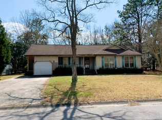 202 Canaberry Cir, Summerville, SC 29483