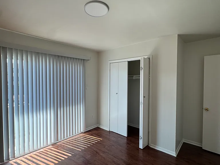 2666 Ellendale Pl #201 — Photo 7