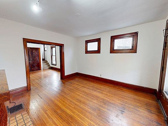 4th image of 65 E Patterson Ave