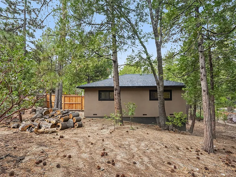 25340 Marion Ridge Dr — Photo 35