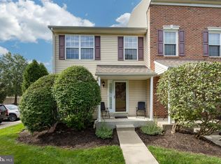 106 Runnymede Ct, Harleysville, PA 19438