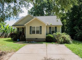 516 Penry Rd, Greensboro, NC 27405