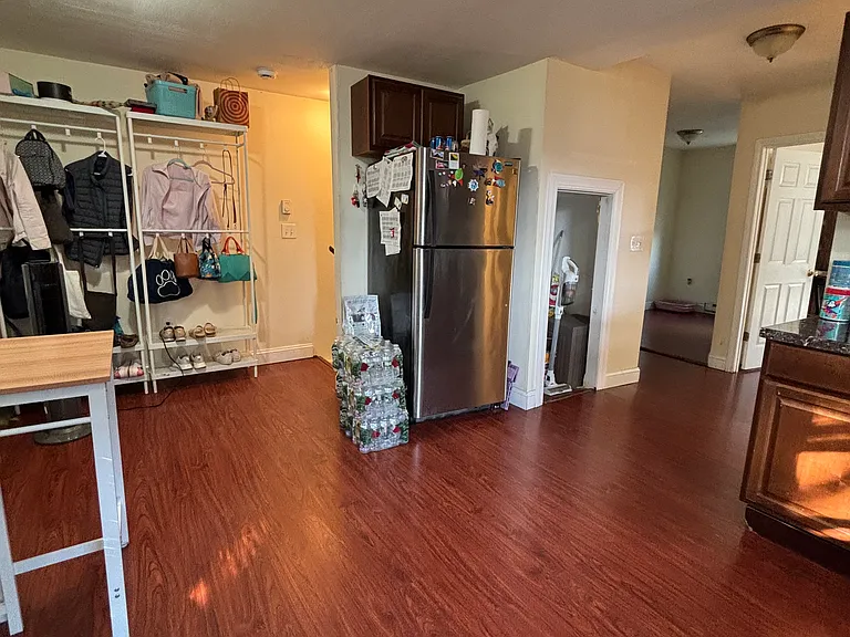 398 Bennington St #2 — Photo 10
