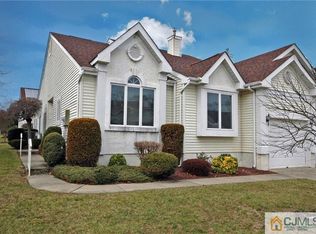 61 Stonewyck Pl, Monroe Township, NJ 08831
