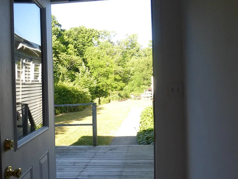 26 Quartz Ln #6 — Photo 2