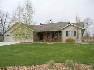 1828 Mapletree Rd, Sheboygan, WI 53083