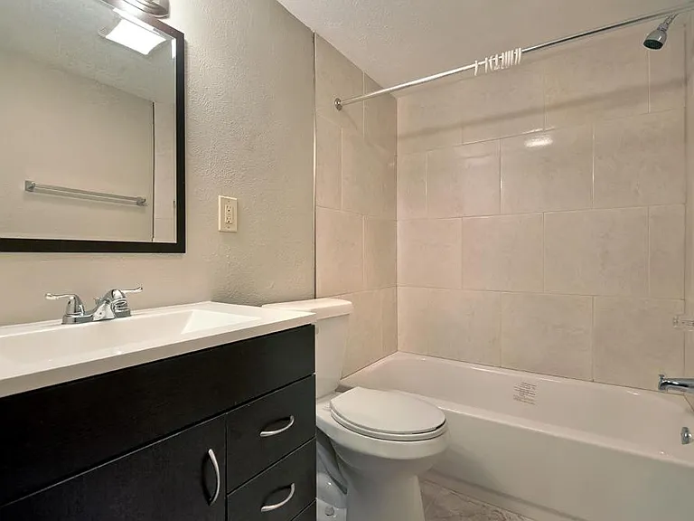 3707 Derbigny St — Photo 7