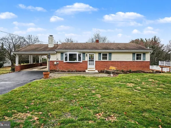 3925 Sullivan St, Mechanicsburg, PA 17050