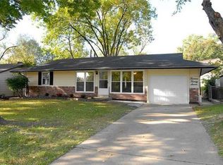 1327 Samoa Dr, Saint Louis, MO