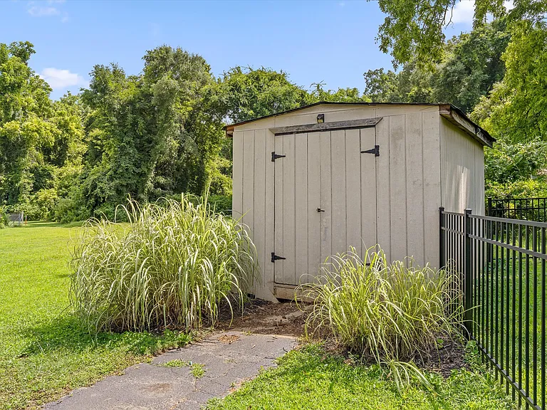storage building