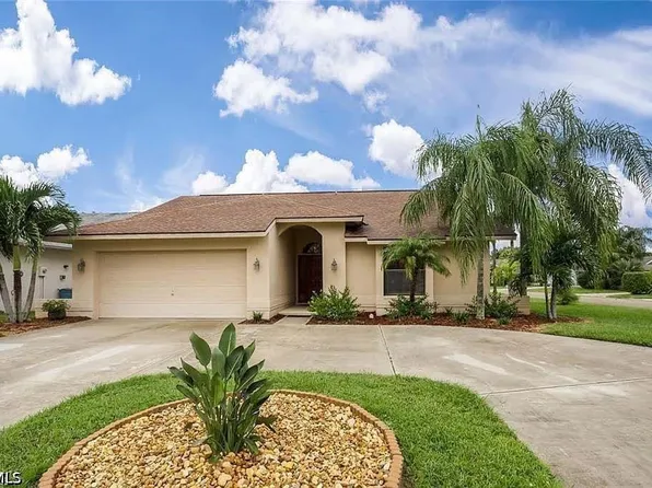 13260 Greywood Cir, Fort Myers, FL 33966