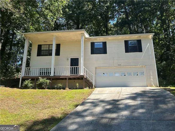 5323 Scarbrough Round, Stone Mountain, GA 30088