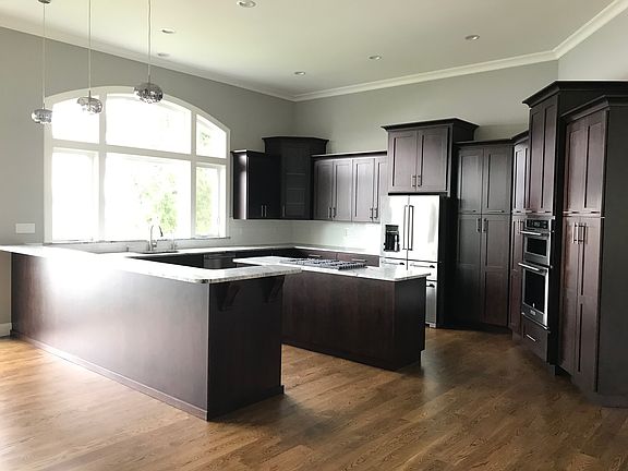 3rd image of 9342 Lohrer Ln NE