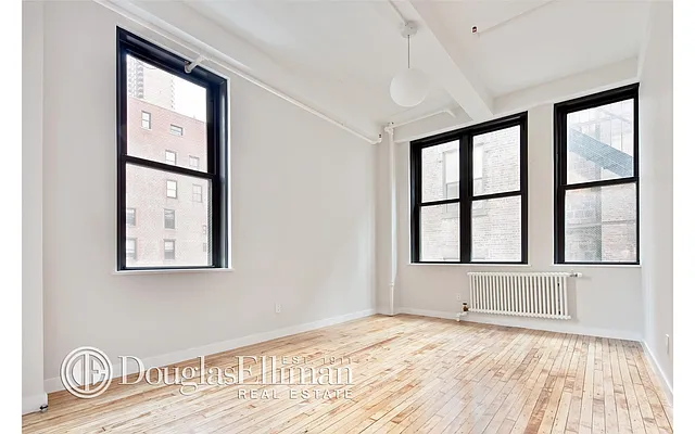 Sold by Douglas Elliman | media 15