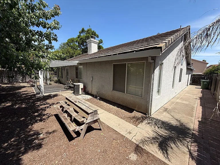 6400 Silver Hawk Way — Photo 29